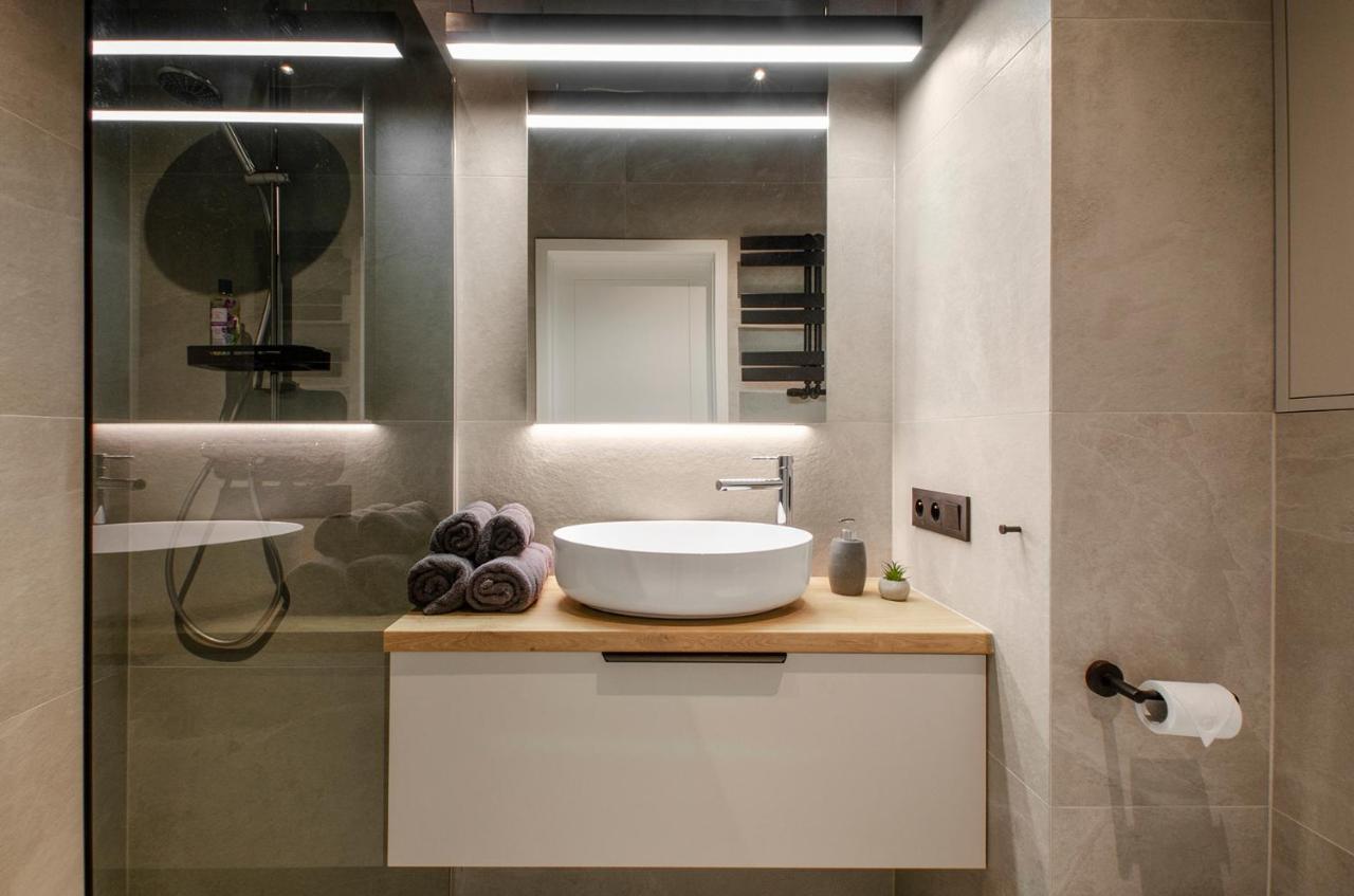 לודז' Apartament Manufaktura Centrum Z Klimatyzacja מראה חיצוני תמונה